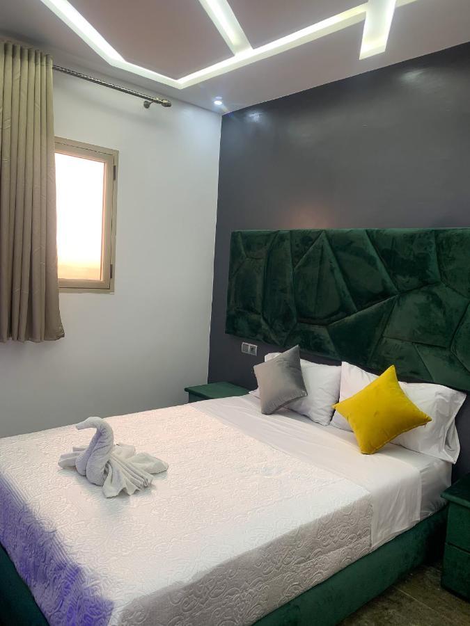 Equinox Hotel Тан-Тан Екстериор снимка