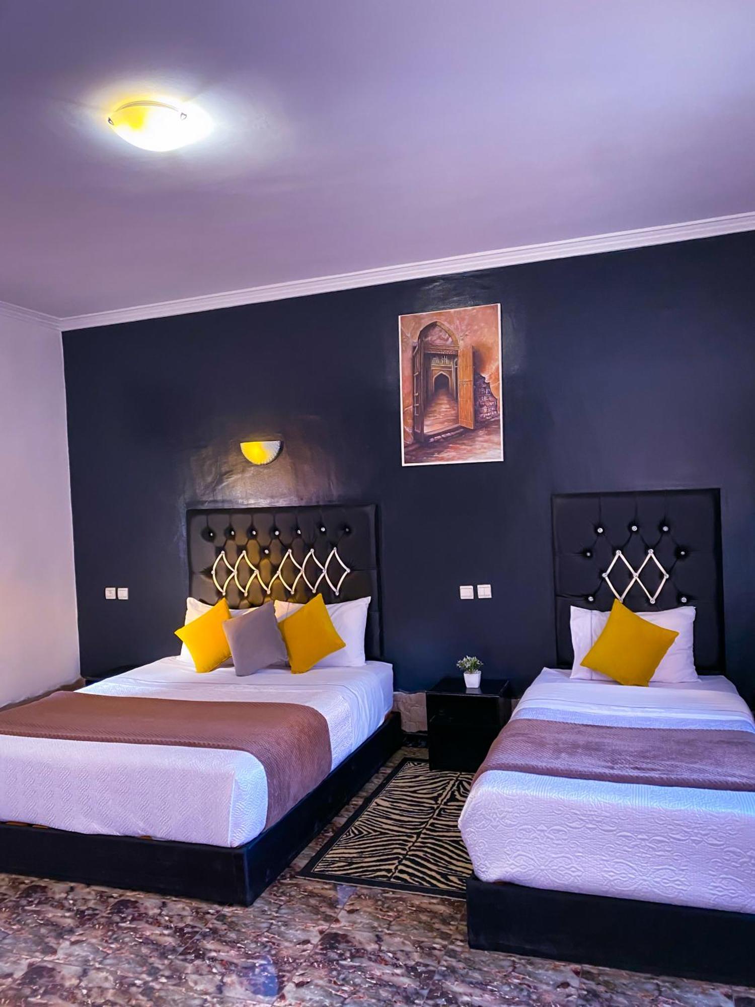 Equinox Hotel Тан-Тан Екстериор снимка