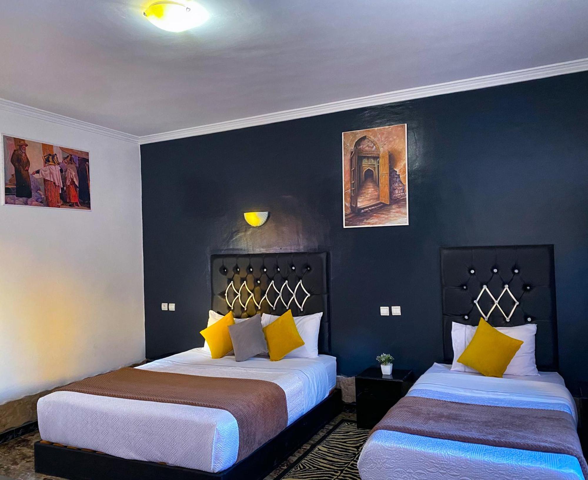 Equinox Hotel Тан-Тан Екстериор снимка